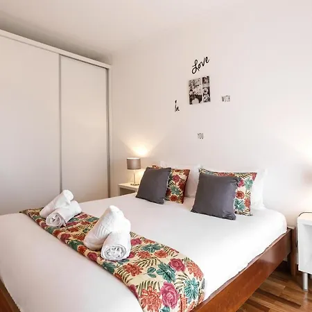 Daire Solange' Place Nazaré